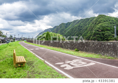 岐阜県　坂祝町　木曽川　日本ライン　自転車道 43391381