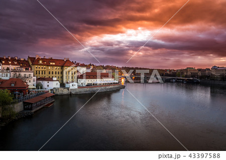views of Prague from Charles Bridge at sunrise views of Prague from Charles Bridge at sunrise 43397588