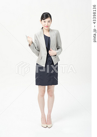 女性 会社員 女 43398136