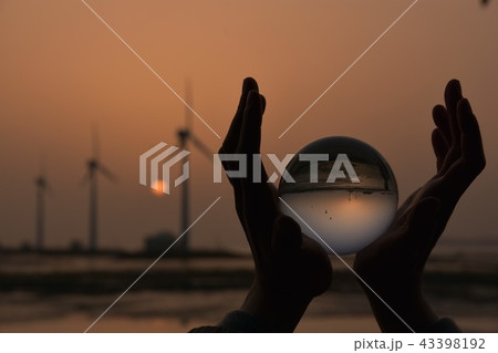 弾道項 夕焼け 水晶玉 43398192