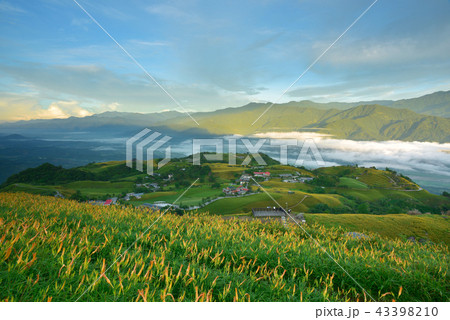 青空 青い空 ブルースカイ 43398210