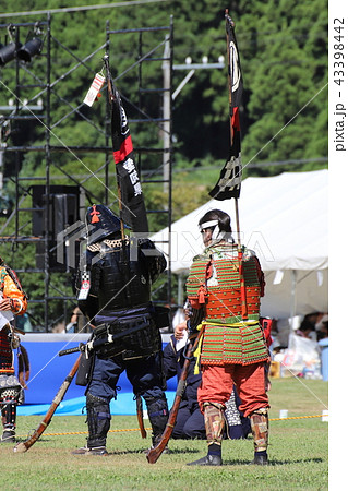 越前朝倉戦国まつり 火縄銃鉄砲隊 弾込め 福井県 福井市 の写真素材