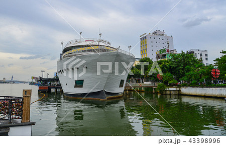 Cruise ship docking at the port 43398996