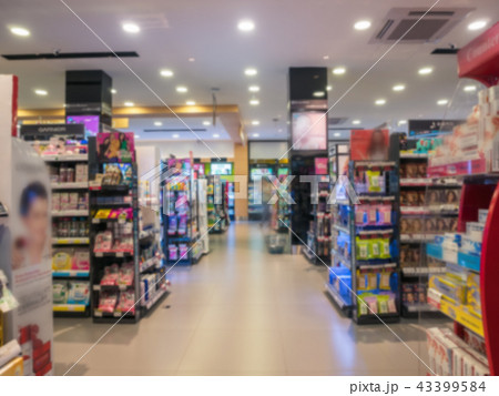 Minimart background blur Minimart background blur 43399584