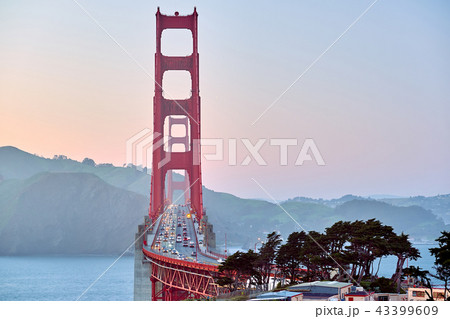 Golden Gate Bridge at sunset, San Francisco 43399609