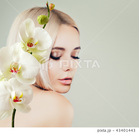 Young woman face closeup. Spa model Young woman face closeup. Spa model 43401443