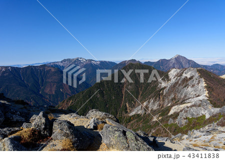 南アルプス鳳凰三山、仙丈ヶ岳、甲斐駒ヶ岳 43411838