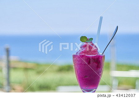 オーシャンビューのカフェでと沖縄のスイーツ 43412037