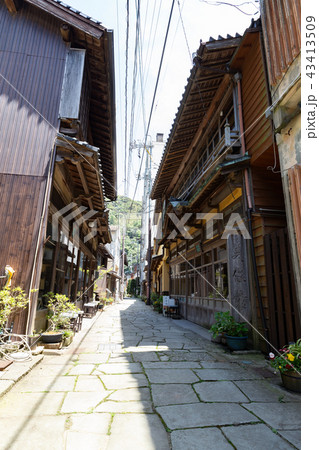 青石畳通り -美保神社から仏谷寺に至る石畳- 青石畳通り -美保神社から仏谷寺に至る石畳- 43413509