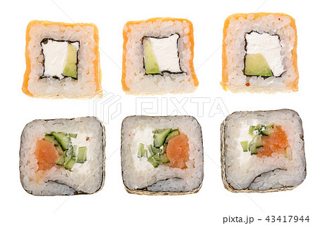 sushi roll isolated on white background without a shadow 43417944