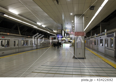 北千住駅(東京メトロ日比谷線ホーム) 北千住駅(東京メトロ日比谷線ホーム) 43422692