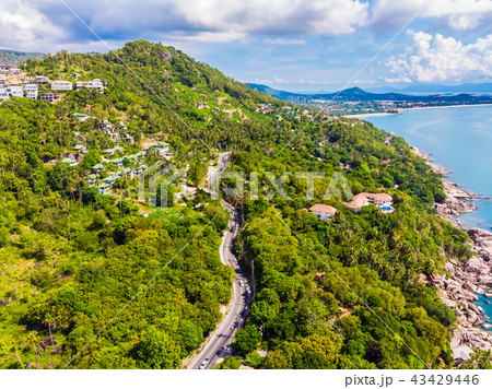 Aerial view of beautiful tropical beach and sea with palm and other tree in koh samui island 43429446