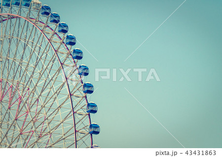 Ferris wheel in amusement park 43431863
