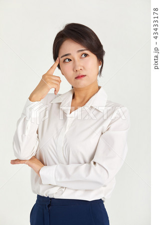 韓国人 ビジネスウーマン 若い女性 43433178