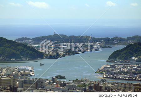 高知市の浦戸湾を北方から俯瞰する 高知市の浦戸湾を北方から俯瞰する 43439954