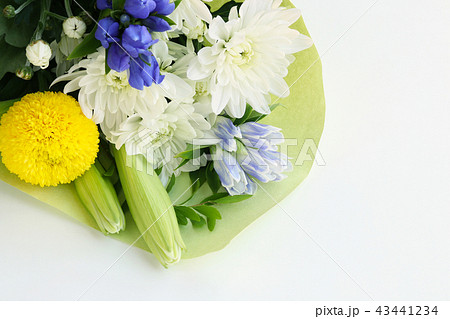 お供えの花束 43441234