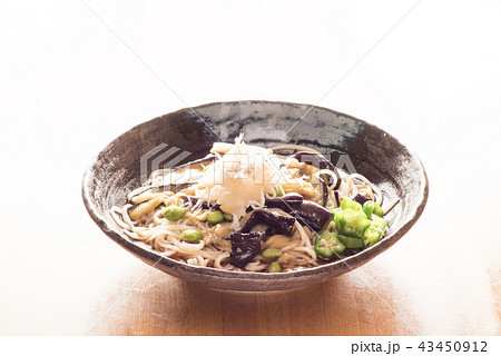 揚げナスと枝豆の冷やし麺 43450912