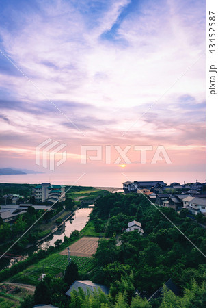 夕日ヶ浦に沈む夕日 43452587