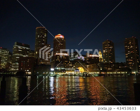 都会風景　ボストンの夜景　ビル群 43453633