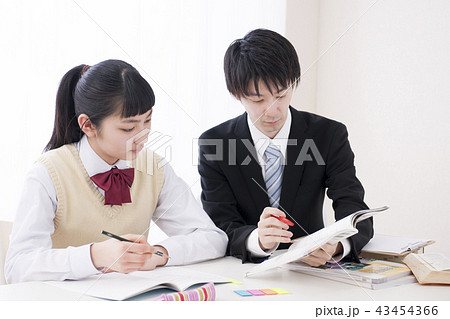 学習イメージ　高校生　家庭教師　学習塾 43454366