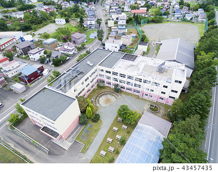 上空から見た小学校（空撮） 43457435