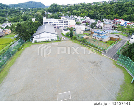 上空から見た小学校(空撮) 上空から見た小学校(空撮) 43457441