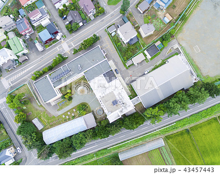 上空から見た小学校（空撮 真俯瞰） 43457443