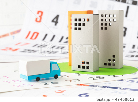 引っ越し　カレンダー　暦　繁忙期　月末　下旬　事務所移転　宅配　指定日 43468612