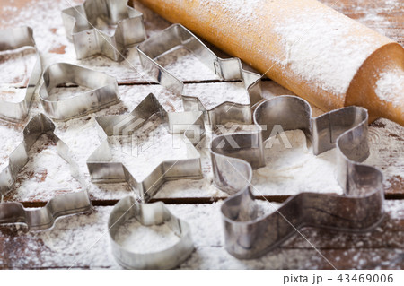 Christmas baking. Shapes for gingerbread cookies 43469006