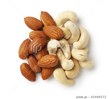 アーモンドとカシューナッツ 43494572