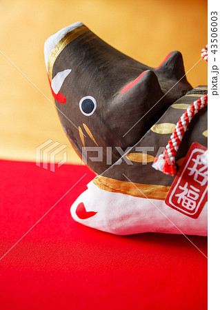 いのしし首振り張子 43506003