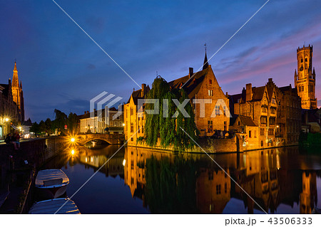 Famous view of Bruges, Belgium Famous view of Bruges, Belgium 43506333