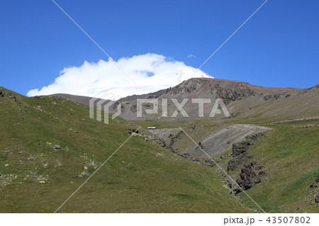 コーカサス山脈ハイキング　ロシア　エルブルース 43507802