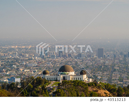 ロサンゼルス市街とグリフィス天文台 43513213