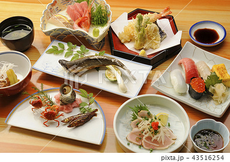 温泉宿の食事 和食の集合 温泉宿の食事 和食の集合 43516254