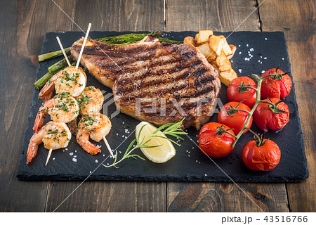 surf and turf plate 43516766