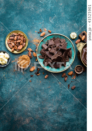 Chocolate. Dark bitter chocolate chunks Chocolate. Dark bitter chocolate chunks 43525901