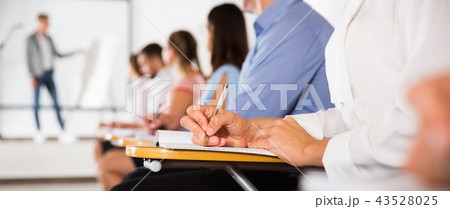 Female hand writing in notebook Female hand writing in notebook 43528025