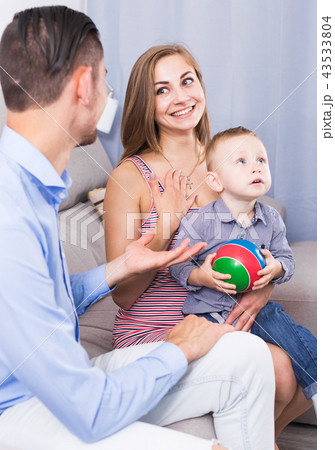 Positive wife and cheerful husband 43533804