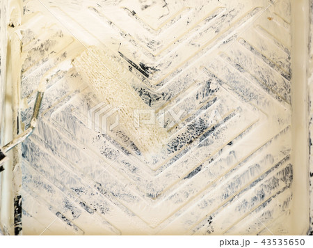 White paint with essentials equipment White paint with essentials equipment 43535650