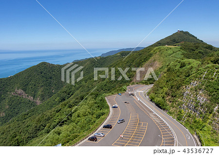弥彦山スカイラインと日本海 弥彦山スカイラインと日本海 43536727