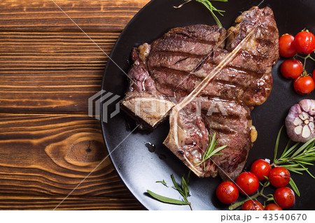 Grilled porterhouse beef steak 43540670