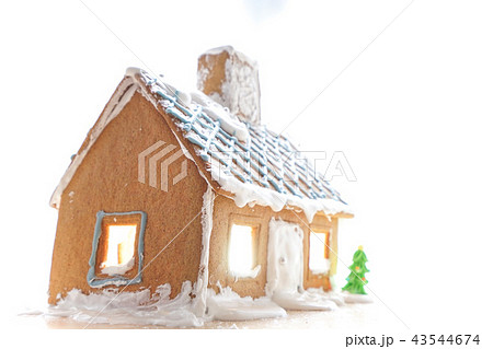 お菓子の家づくり 43544674