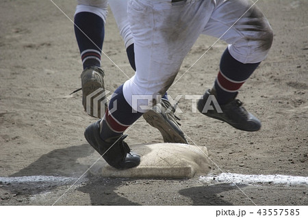 高校野球　ファーストベース 43557585