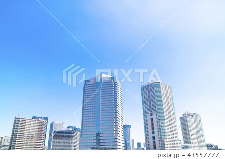 タワーマンションのある都市風景 タワーマンションのある都市風景 43557777