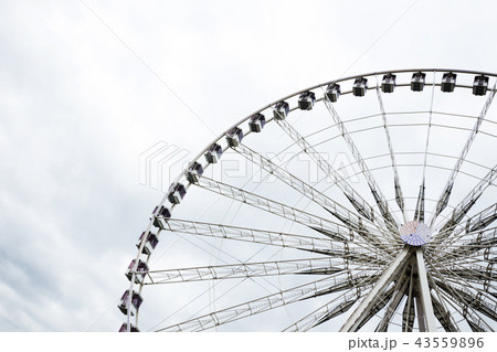 Big Wheel  in Paris 43559896