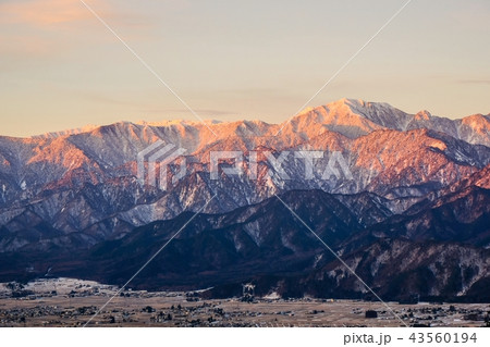 鷹狩山から望む北アルプスの山並み 鷹狩山から望む北アルプスの山並み 43560194