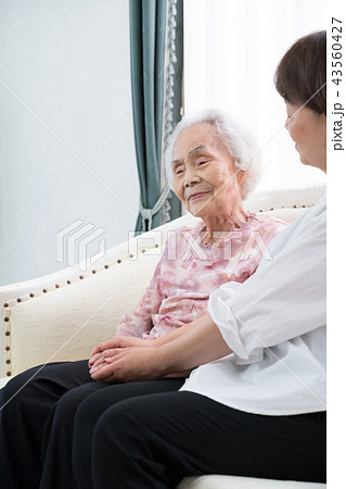 母と娘 43560427