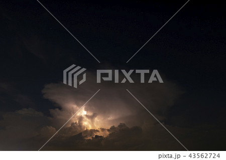 flash cloud rain wind storm summer flood 43562724