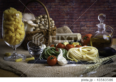 イタリアン食材 43563586